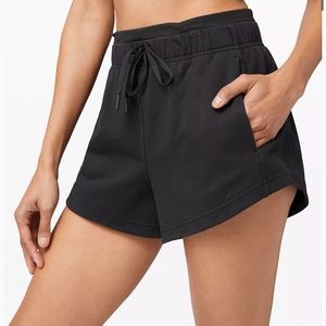 Inner Glow Short 3”